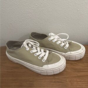 Casual Olive Green Sneakers with White Laces